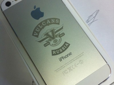 Гравировка iPhone