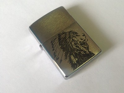 Гравировка на зажигалке Zippo